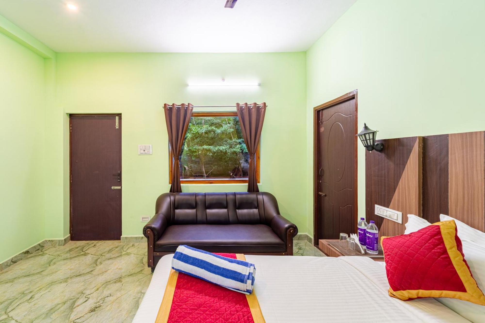 Hotel De Jardin Pondicherry With Swimming Pool Екстер'єр фото